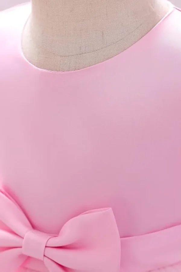 pink dress