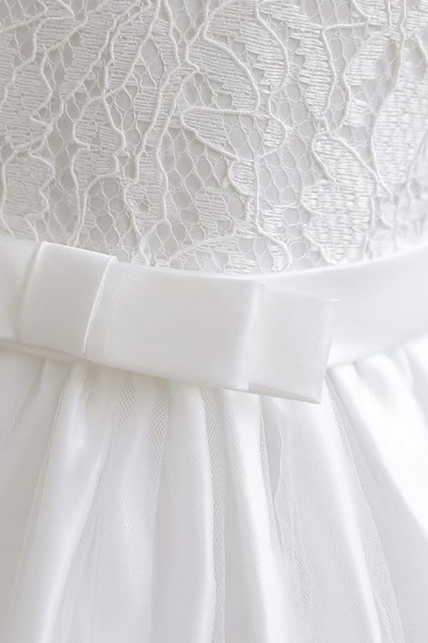 lace wedding dress