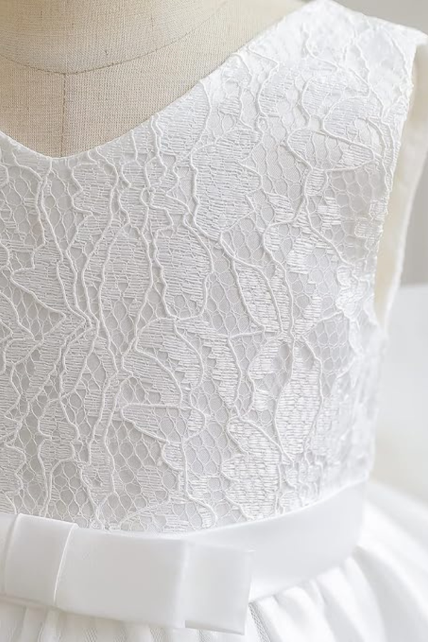 lace wedding dress