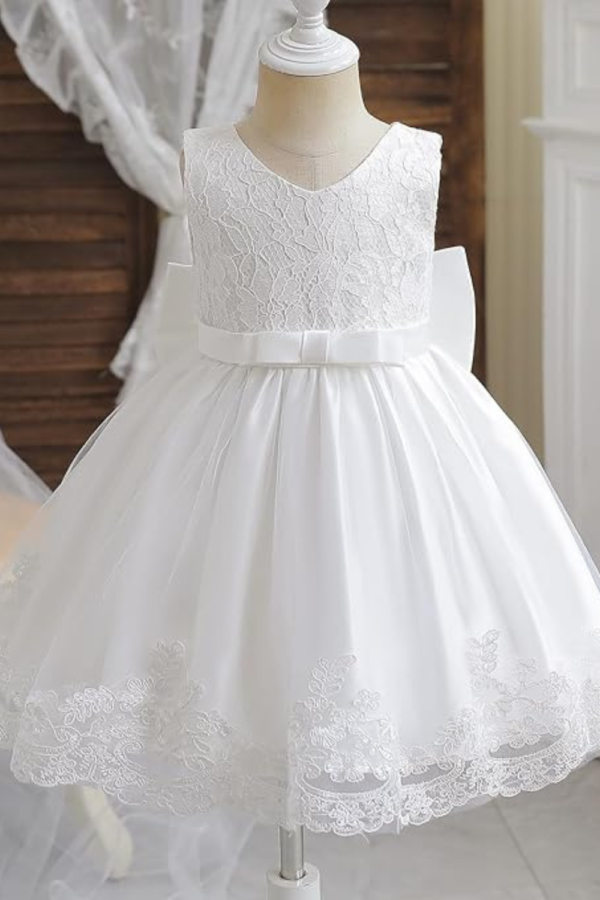 lace wedding dress