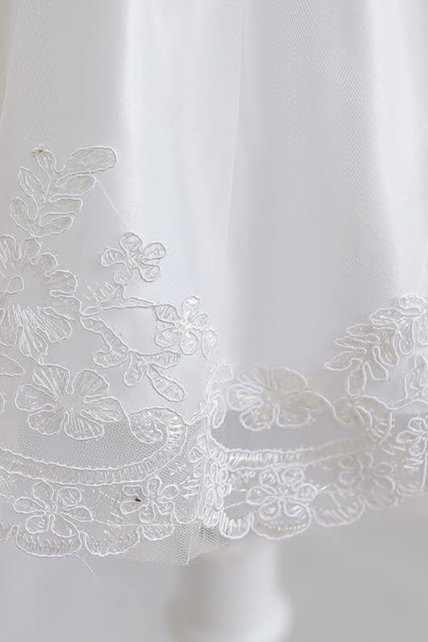 lace wedding dress