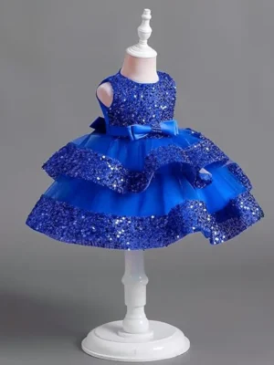 blue dress