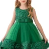 green dress