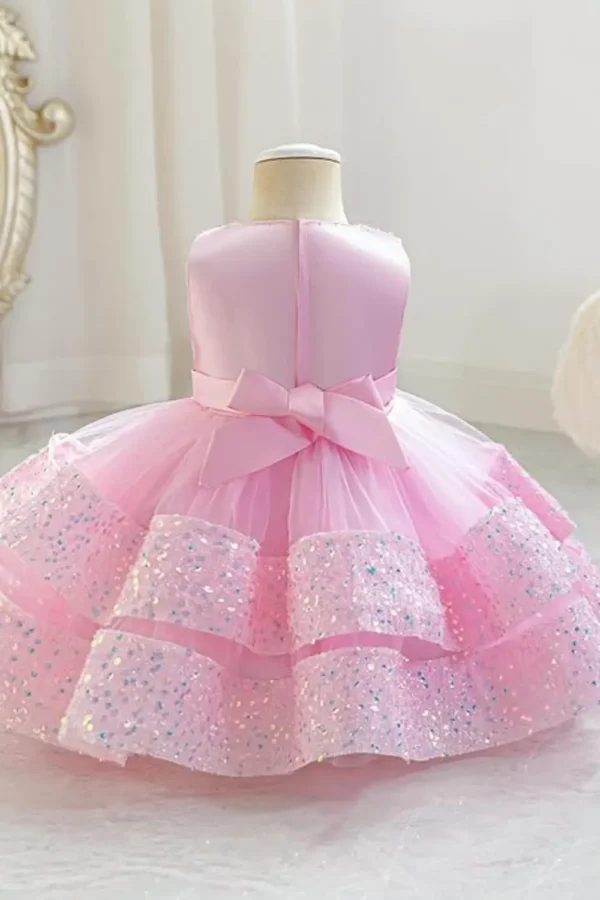 pink dress