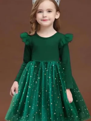 green dress