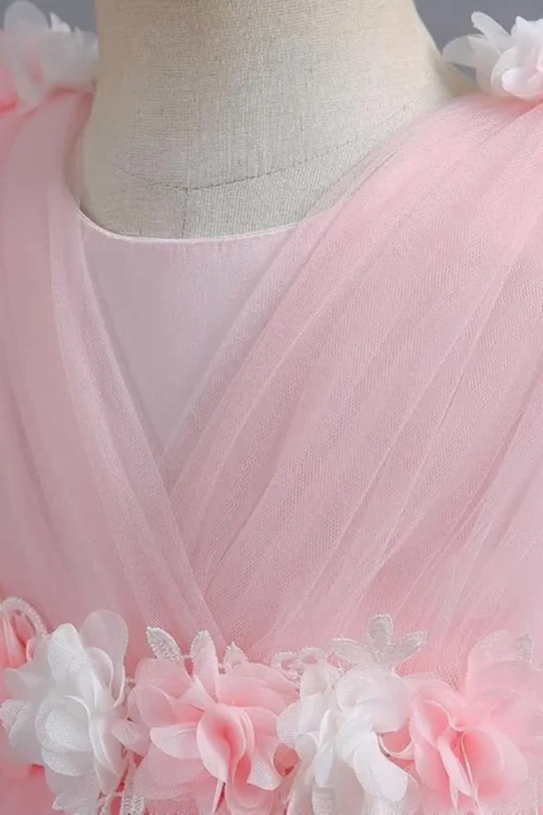 pink dress