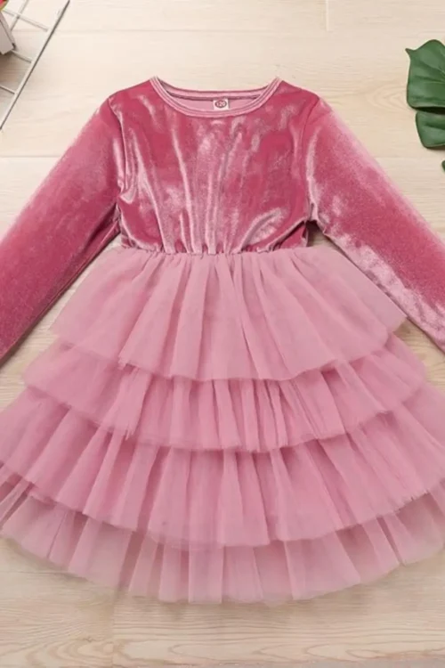 pink dress
