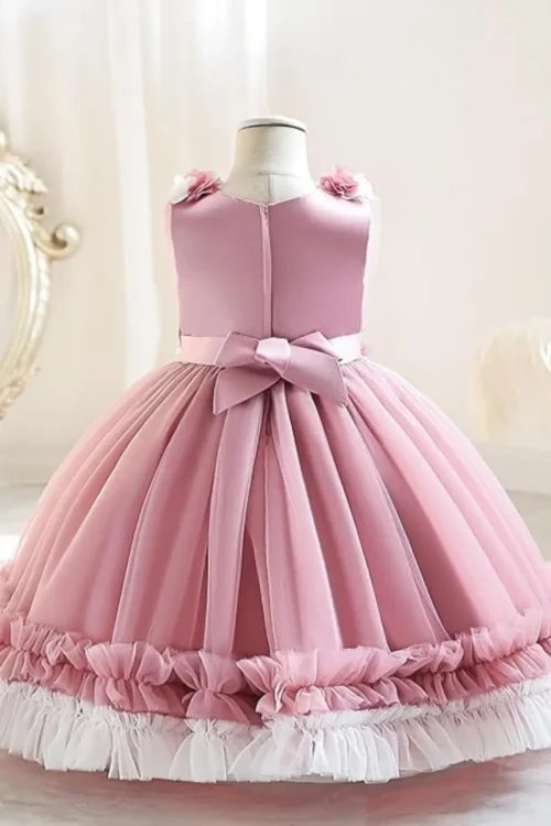 pink dress