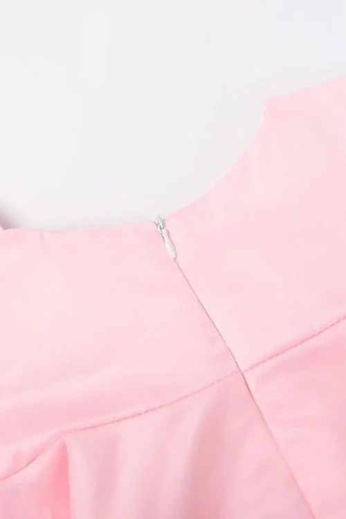 pink dress