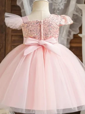 pink dress