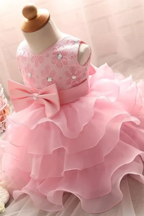 pink dress