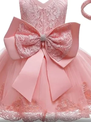 pink dress