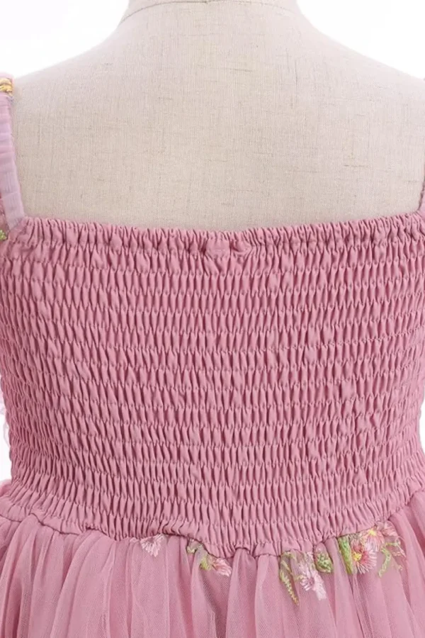 pink dress