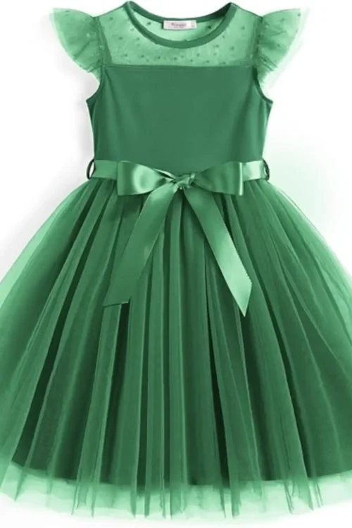 green dress