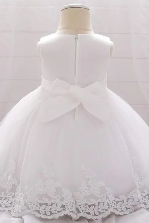 lace wedding dress