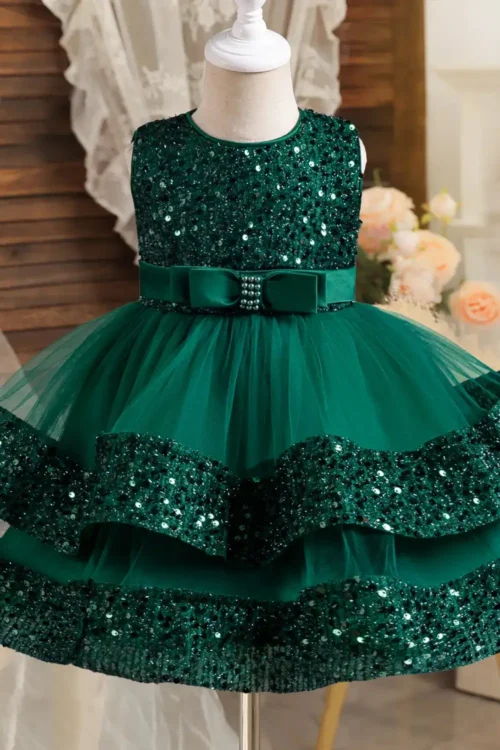 Green-Dress-Outfit