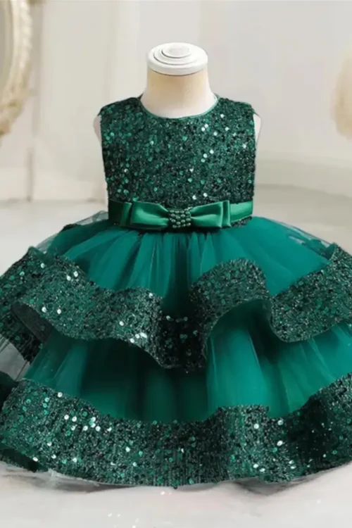 Green-Dress-Outfit